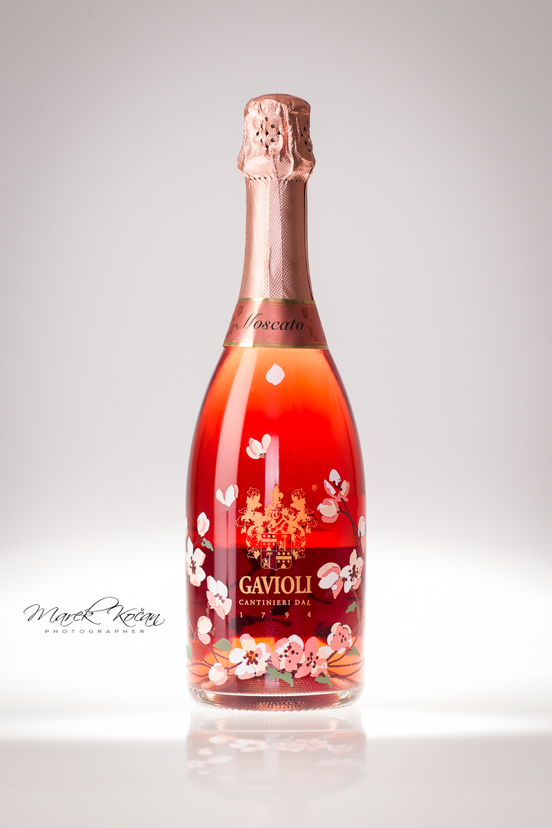 Fotenie produktov MK Studio,MK fotograf,Marek Kočan,Moscato Gavioli CANTINIERI DAL 1794,Moscato rose,